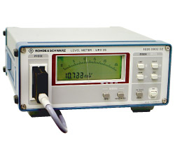 Rohde et Schwarz URV35